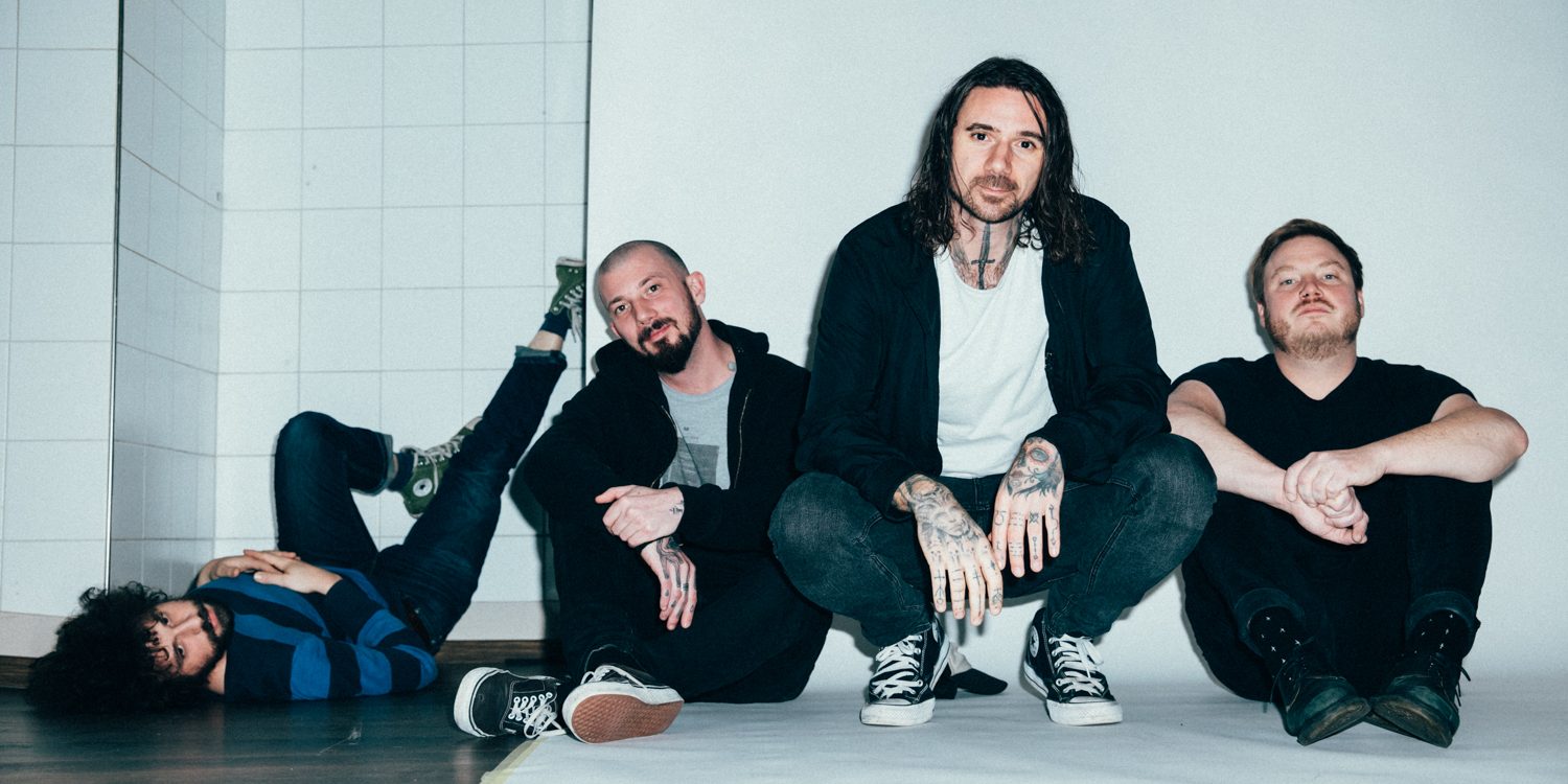 AA – MAIN – 03 – Band Picture 8570 @andyforduk